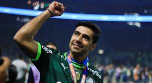 Abel Ferreira descarta descanso e fala sobre futuro de Rony