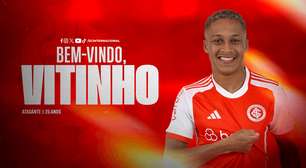 Inter anuncia atacante Vitinho, ex-Bragantino