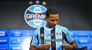 Apresentado no Grêmio, João Lucas destaca intensidade e diz estar pronto para oportunidade