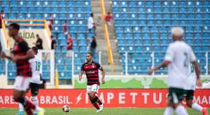 Pablo recebe elogios de técnico após falha em volta ao Flamengo