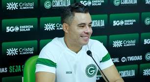 Técnico do Goiás, Jair Ventura 'abre o jogo' e revela contratação para 2025: "vai buscar"