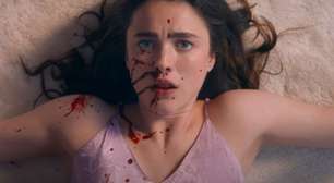 A Substância: Margaret Qualley revela que próteses danificaram rosto dela por um ano