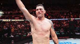 Chris Weidman anuncia aposentadoria do MMA: 'Estou pendurando as luvas'