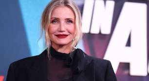 Após 5 anos de hiato, Cameron Diaz surge deslumbrante em retorno ao tapete vermelho