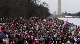 Milhares protestam contra Trump em Washington dois dias antes da posse