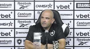 Técnico do Botafogo cita razões para a derrota: 'Não fomos efetivos e sofremos com algumas desatenções'