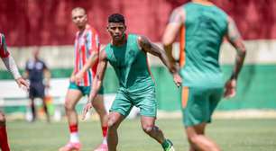 Fluminense goleia em jogo-treino no CT Carlos Castilho