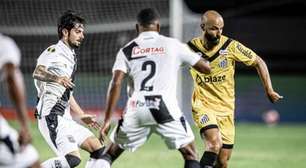 Santos sai atrás, busca o empate, mas não consegue a vitória contra a Ponte Preta