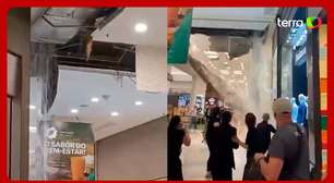 Parte do teto de shopping desaba durante temporal em São Paulo