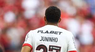 Juninho faz sua estreia com a camisa do Flamengo