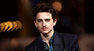 Timothée Chalamet revela que ganhou quase 10 kg para viver Bob Dylan em filme: 'Acredite se quiser'