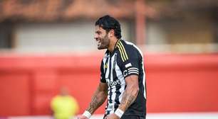 Hulk garante a primeira vitória do Atlético no Mineiro-25