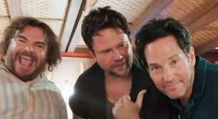 Selton Mello curte com Jack Black e Paul Rudd nos bastidores de Anaconda