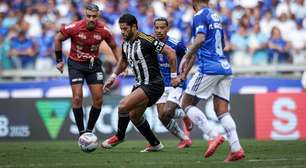 Atlético-MG vence o Cruzeiro e segue vivo no Mineiro