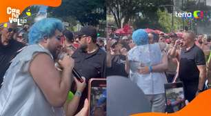 Tiago Abravanel desce do trio elétrico e distribui selinhos entre foliões: 'Tô beijando até mulher'
