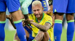 Público comemora despedida de Neymar da Copa do Mundo