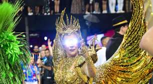 Rainha da Tatuapé vira Deusa da Justiça com fantasia futurista de 50 mil cristais