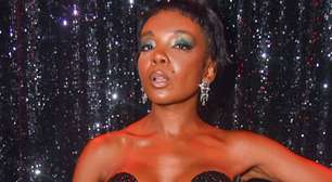 Vestida das cores de São Paulo, Thelminha diz que mostrar o corpo no carnaval 'é político'