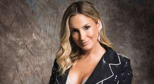 Claudia Leitte usa transparência e web ironiza: 'Bem evangélica né'