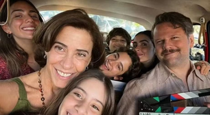 Elenco de 'Ainda Estou Aqui' faz chamada de vídeo após vitória no Oscar 2025