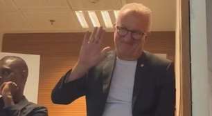 Dorival Jr acompanha vitória do Flamengo sobre o Fluminense, no Maracanã