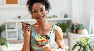 Nutricionista dá dicas de alimentos para o bem-estar feminino