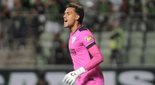 Goleiro Matheus Mendes pode ser envolvido na chegada de atacante ao Atlético-MG