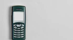 Marca de celulares nostálgica volta ao Brasil e promete agitar o mercado de tecnologia