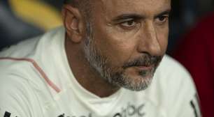 Vítor Pereira, ex-Corinthians, vive situação inusitada na Inglaterra: "Fizeram bandeiras"