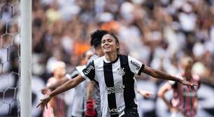 Atacante em reta final de contrato encaminha renovação com o Corinthians
