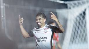 Corinthians intensifica conversa por renovação de Matheus Bidu