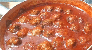 Almôndegas Simples ao Molho, Receita Fácil e Deliciosa para o Almoço ou Jantar