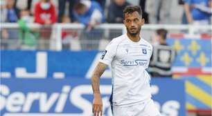 Ex-zagueiro revela que errou ao sair cedo demais do Santos