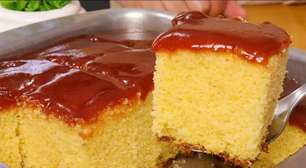 Bolo de fubá com goiabada na cobertura e não leva farinha de trigo
