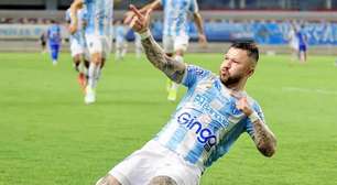 Paysandu recebe doações para o CT e Rossi celebra apoio da torcida