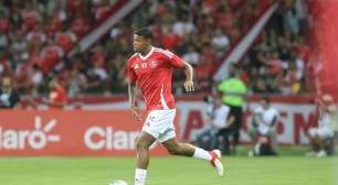 Elogiado por Roger Machado, lateral Pablo celebra arrancada do Inter: 'Trabalhar muito'