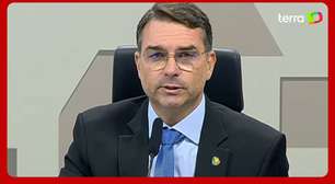 Flávio Bolsonaro elogia projeto do governo Lula contra roubo de celulares