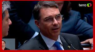 Flávio Bolsonaro reprova e chama de 'absurda' fala de deputado que disse desejar a morte Lula