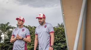 Rafael Lacerda recebe notícia catastrófica antes de partida do Vila Nova e precisa mudar tudo