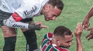 Samuel Xavier, Mbappé e mais: relembre 5 tretas de Neymar no futebol