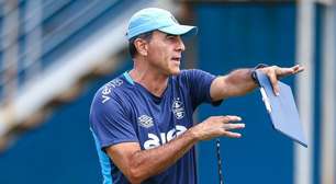 A declaração de Pedro Ivo Almeida direcionada a Gustavo Quinteros, do Grêmio