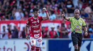 Lembra? Ex-Vila Nova, Matheuzinho brilha em time e é eleito melhor jogador