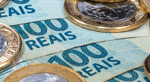 Servidores federais terão aumento salarial de 9% com pagamento retroativo