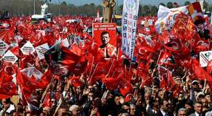 Turquia inicia julgamento de presos em protestos após prisão de prefeito de Istambul