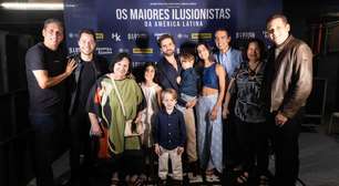 Déa Lúcia e Thales Bretas marcam presença em show de ilusionismo; veja fotos