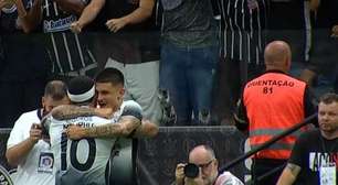 Depay comanda virada do Corinthians sobre o Sport na Neo Química