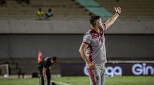 Técnico do Vila Nova, Rafael Lacerda manda recado para a torcida e detona: "Merece"