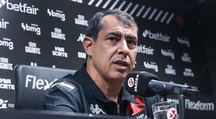 Carille lamenta empate, destaca sua posição no Vasco e elogia atuação de Léo Jardim