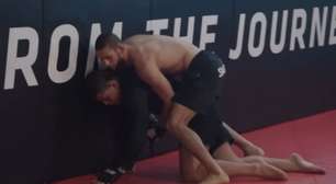 Vídeo 'esquecido' de treino entre Chimaev e Caio Borralho ressurge e vira assunto entre fãs do UFC