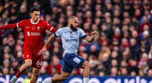 A declaração de Van Dijk direcionada a Alexander-Arnold